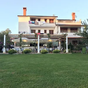 Vera Bed & Breakfast
